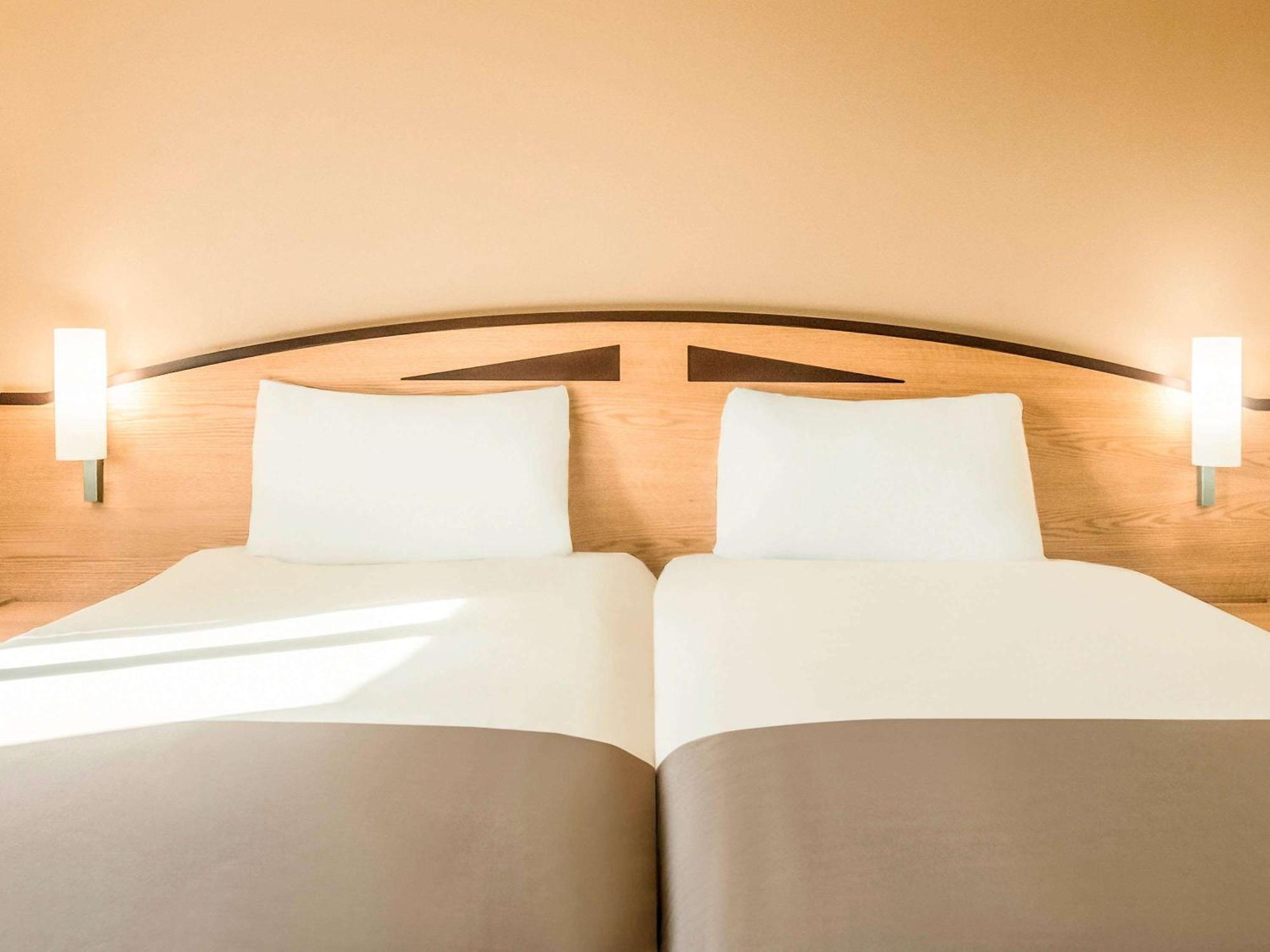 Ibis Rotherham East - Esterno foto