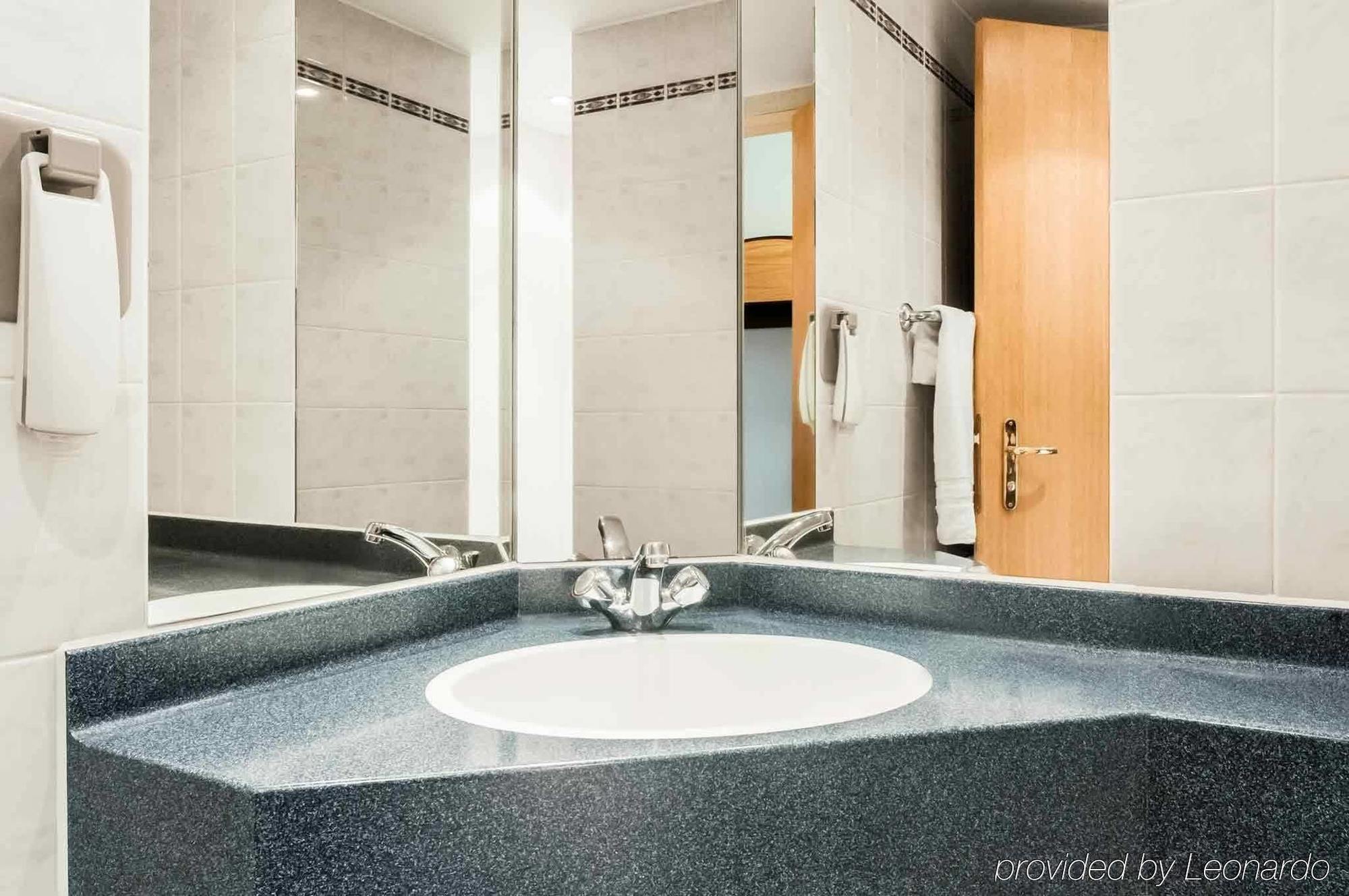 Ibis Rotherham East - Esterno foto